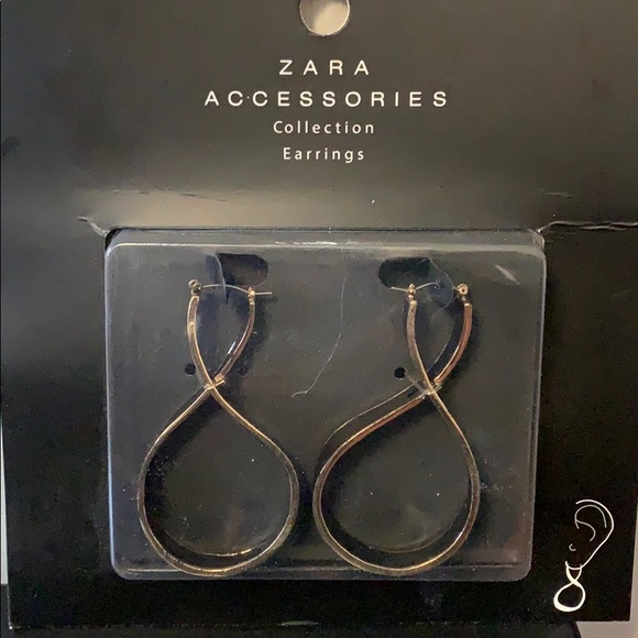 Zara earrings - Picture 1 of 2
